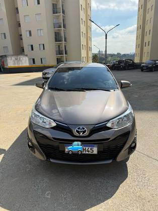TOYOTA YARIS 1.5 16V FLEX XS MULTIDRIVE TOYOTA YARIS 1.5 16V FLEX XS MULTIDRIVE